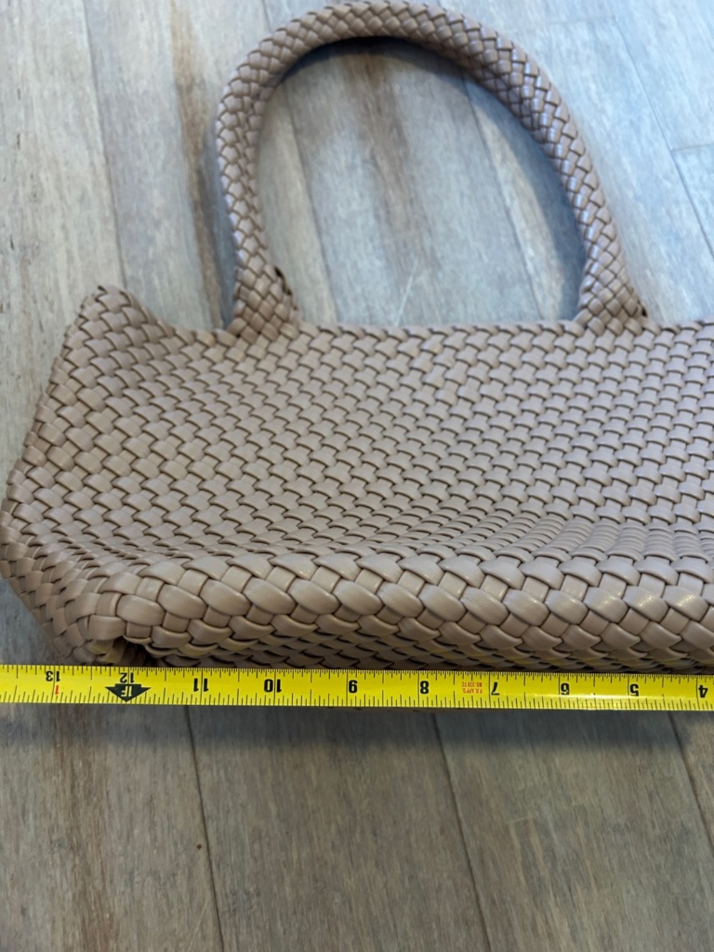 Beige Faux leather Woven Tote Handbag in Taupe mid size sturdy trendy bag - Picture 12 of 16